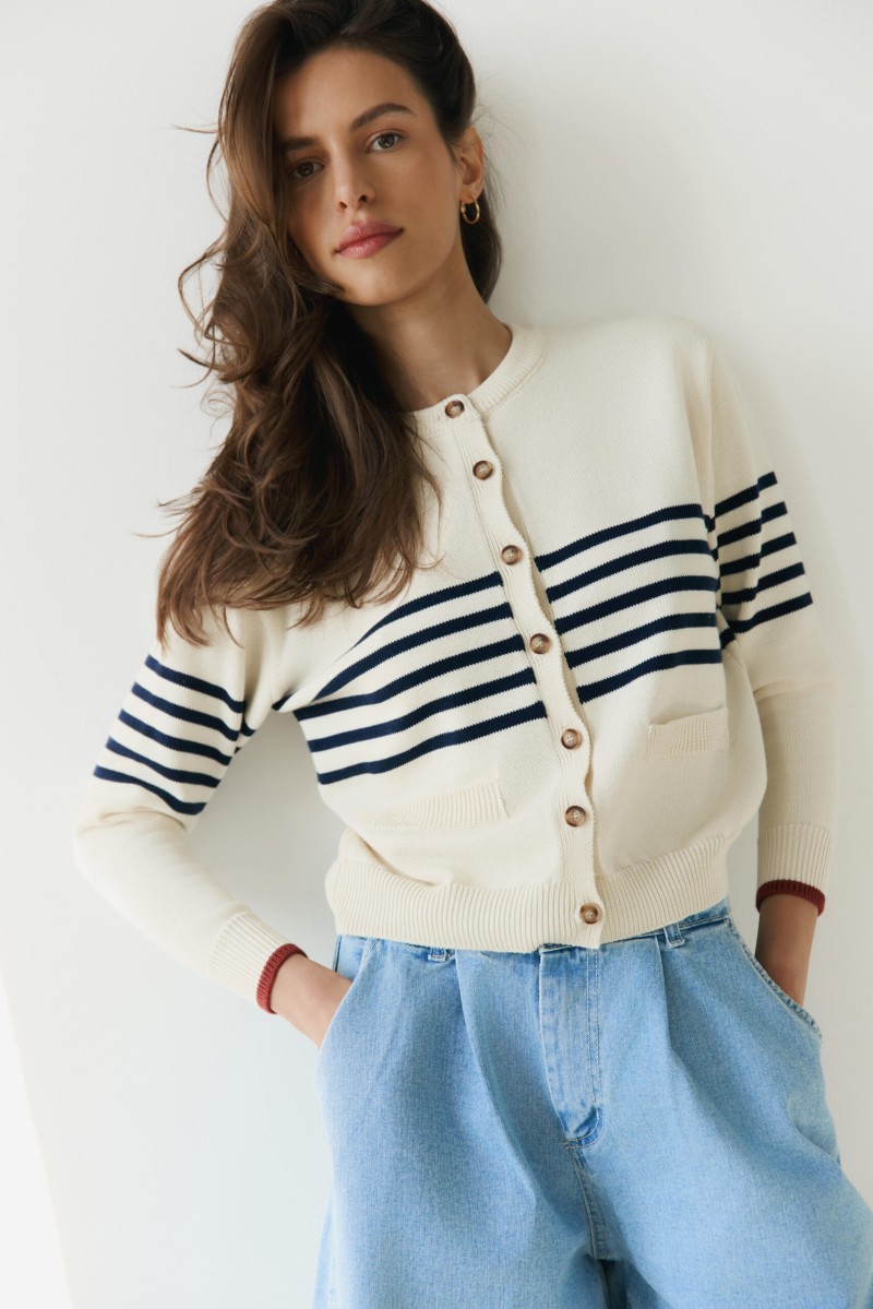 Cardigan Fiocco Latte - Damski cardigan z jedwabiem Cardigan Fiocco Latte - Damski cardigan z jedwabiem