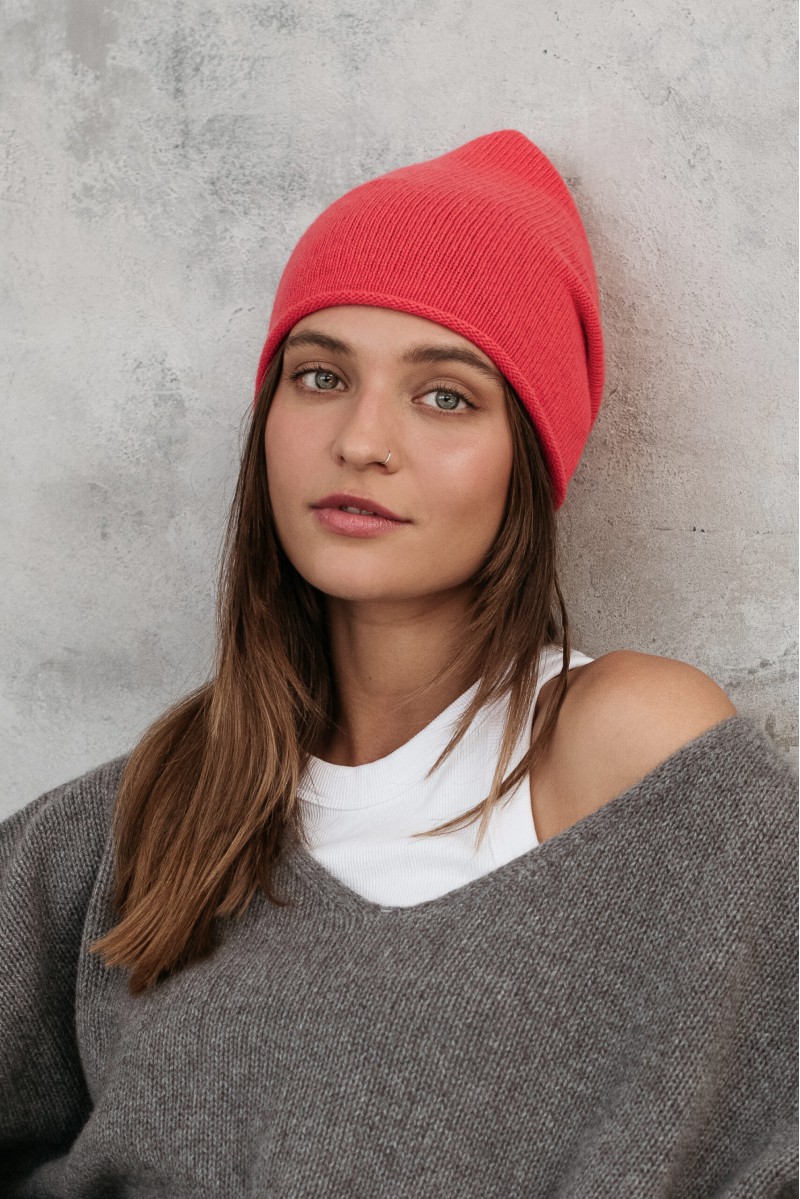 Piumo - zimowa czapka damska z wełny merino Piumo - zimowa czapka damska z wełny merino