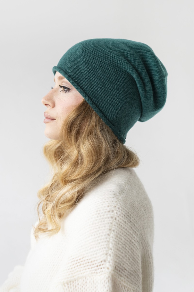 Piumo - zimowa czapka damska z wełny merino Piumo - zimowa czapka damska z wełny merino