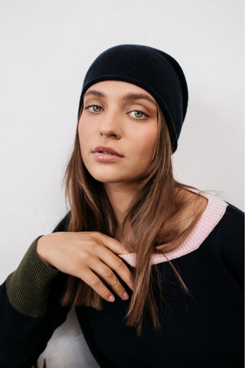 Piumo - zimowa czapka damska z wełny merino Piumo - zimowa czapka damska z wełny merino