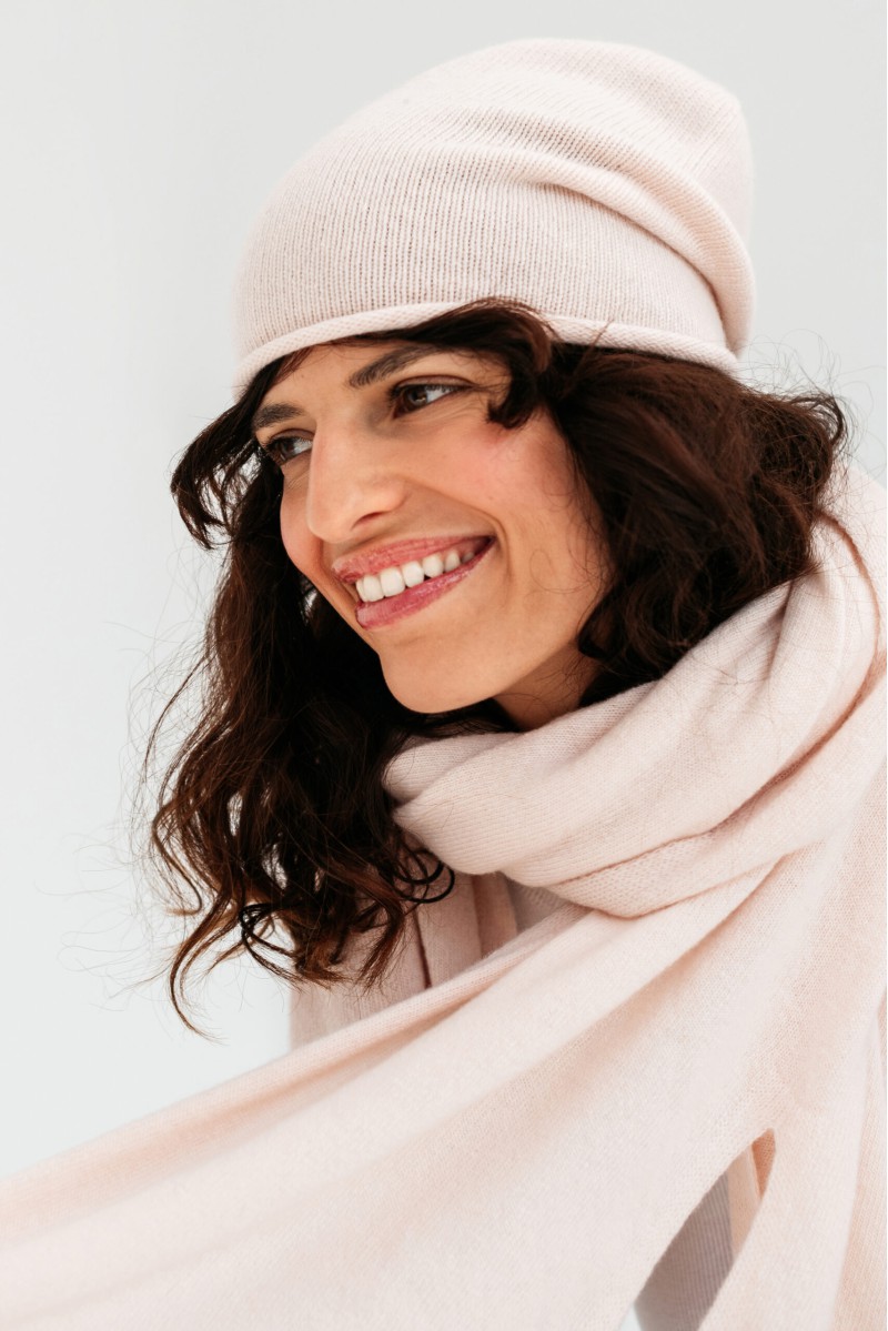 Piumo - zimowa czapka damska z wełny merino Piumo - zimowa czapka damska z wełny merino