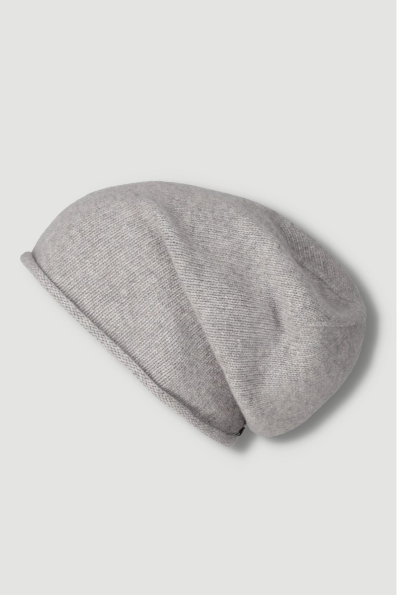 Piumo - zimowa czapka damska z wełny merino Piumo - zimowa czapka damska z wełny merino